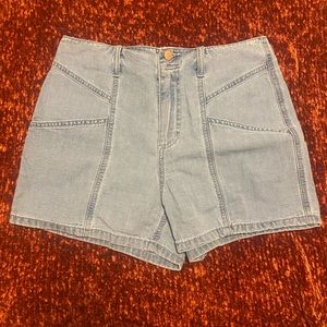High-waisted Universal Thread Shorts